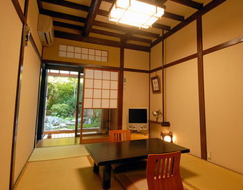Momijiya Bekkan Kawanoiori Kyoto Buitenkant foto