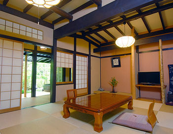 Momijiya Bekkan Kawanoiori Kyoto Buitenkant foto